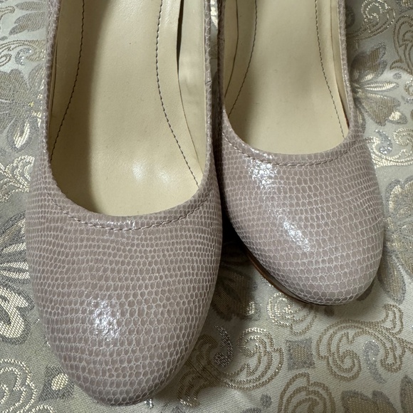 Calvin Klein Stilettos - Picture 3 of 5